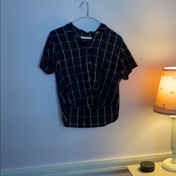 Top - Picture 1 of 1